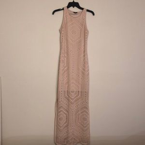 Form fitting maxi dress